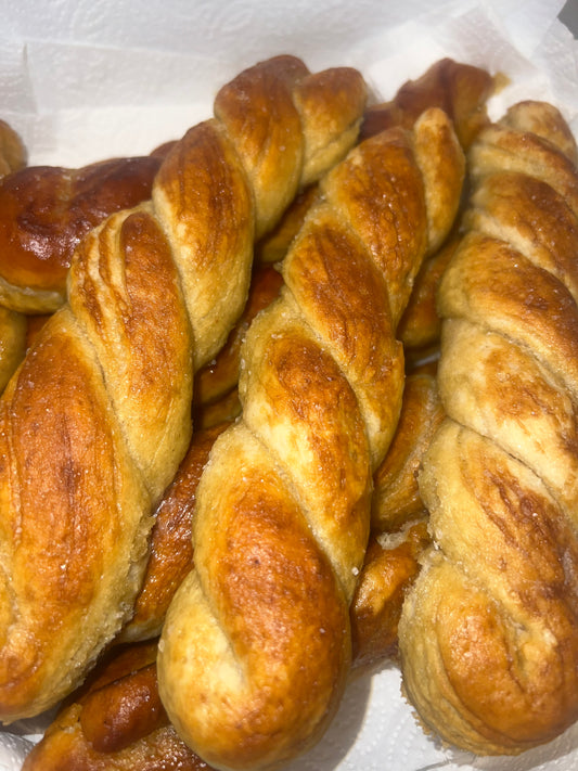 Sourdough Discard Pretzels